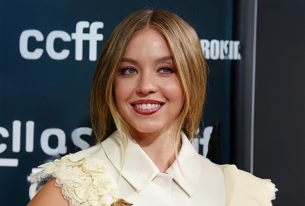 sydney_sweeney-breast-augmentation